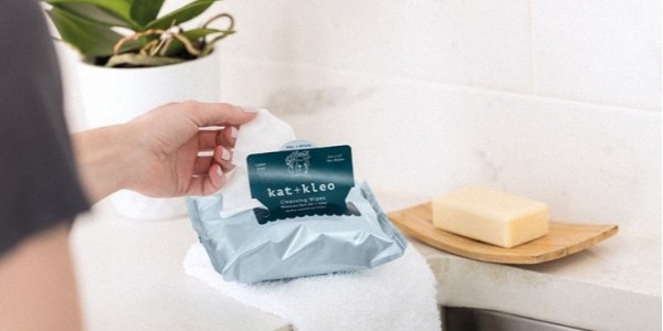 在規定時間範圍內撕掉不留（liú）殘膠的PP合成紙不幹膠材料有嗎？